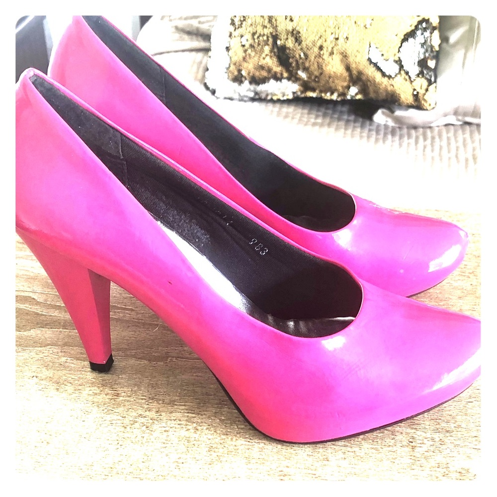 Bright pink stiletto heels.